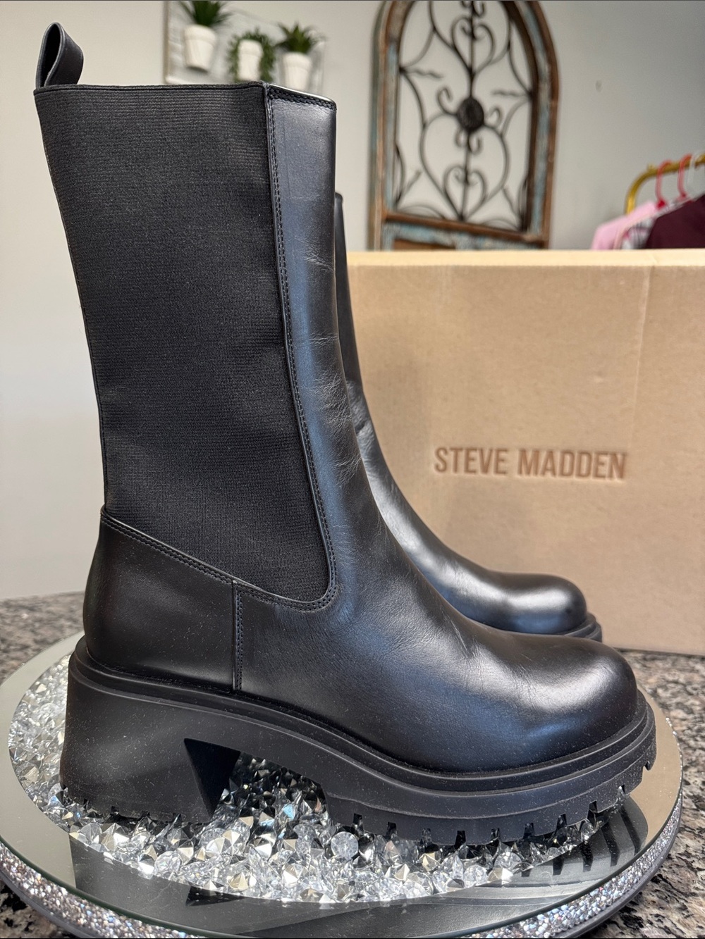 Steve Madden mid calf Black leather Chunky Lug Chelsea Boots NEW 9.5